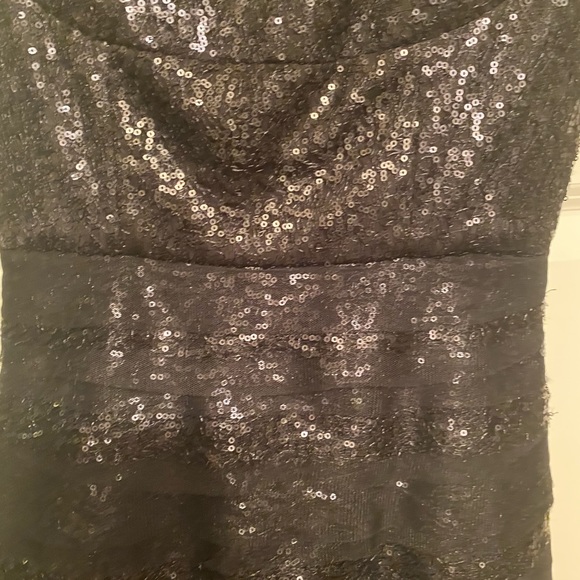 BCBGMAXAZRIA | Strapless Sequin Cocktail Dress - Picture 5 of 7